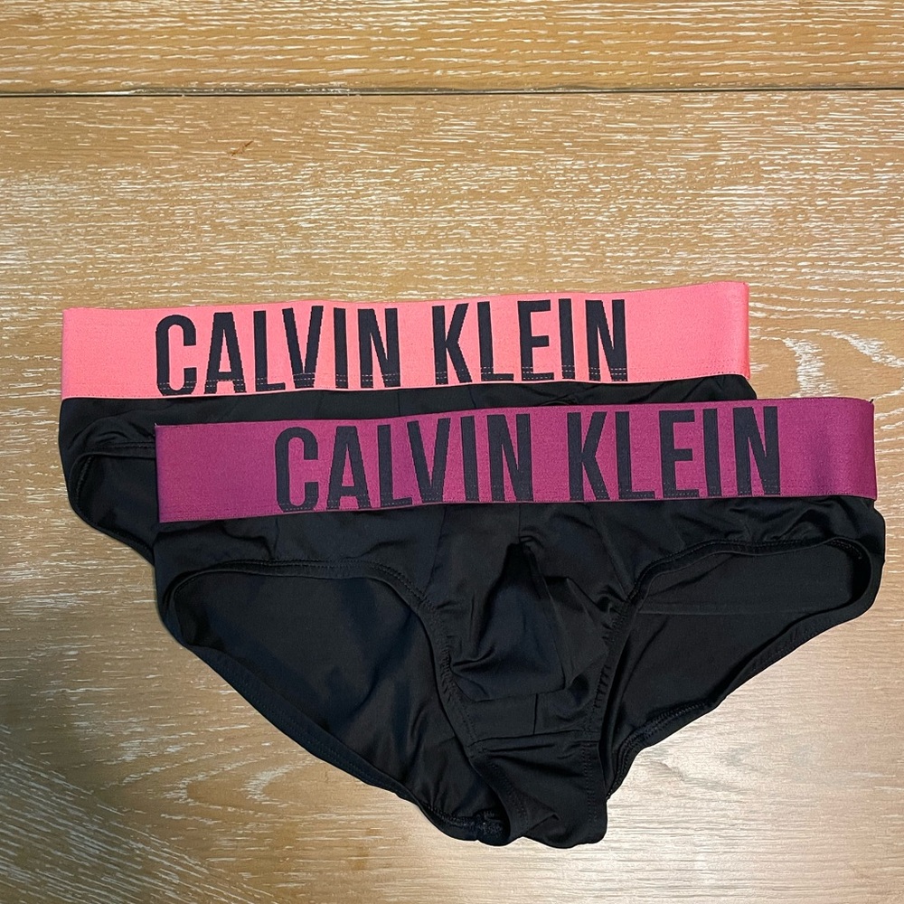 Calvin Klein intense power briefs (2) medium